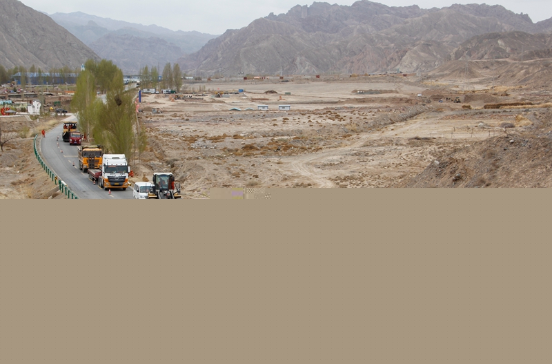 1618908902514367.jpg 作业现场环环相扣.JPG