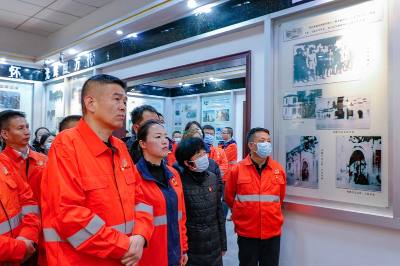 1617701067971576.jpg 2.参观红西路军革命历史博物馆 杨明月 摄.JPG