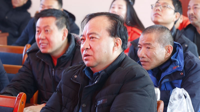 1609837487193694.jpg 认真听讲.JPG