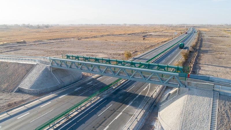 1604483663753172.jpg 我局首座钢桁架梁桥.jpg