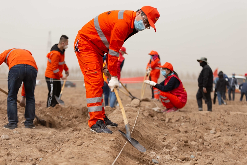 1586601165354267.jpg 挂线平埂 张啸天 摄.jpg