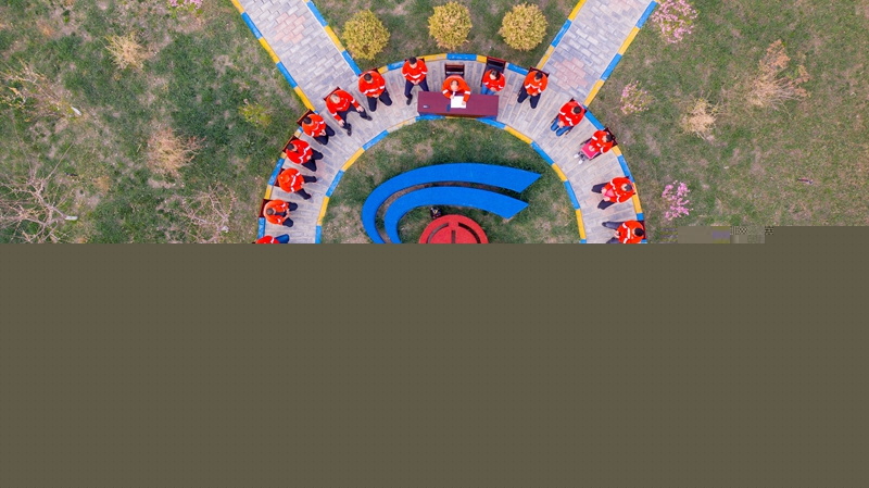 户外党课航拍  钟晓亮 摄.jpg