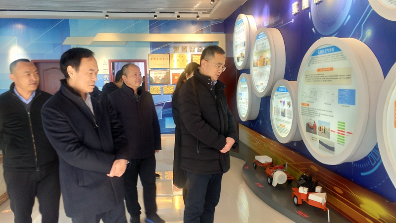 1608171340374246.jpg 3调研创新工作室 张海林.jpg