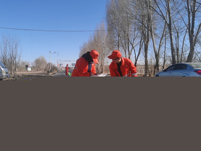 1613726885674614.jpg 测量车辙深度.jpg