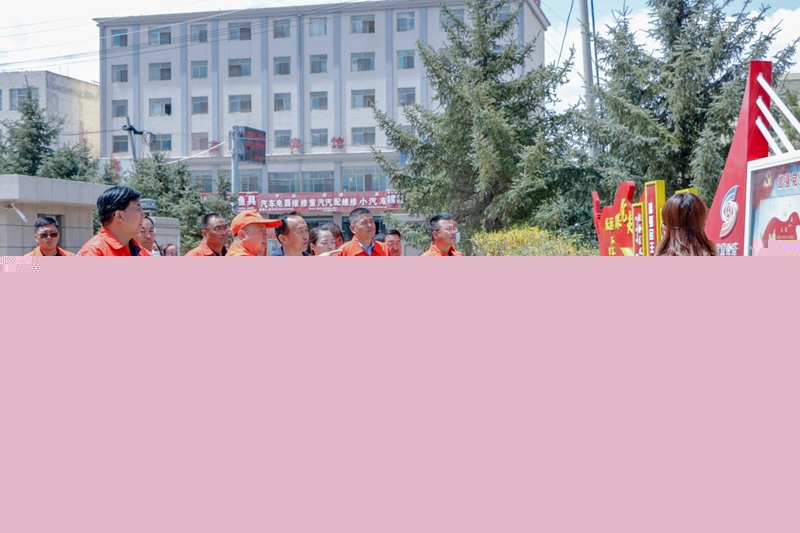 1621504920414162.jpg 观摩民乐公路段“文化”建设成果.jpg