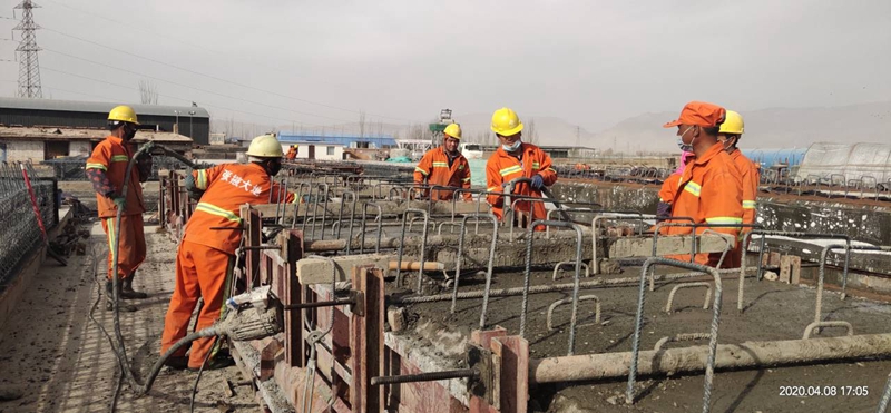 1586426550294669.jpg 7140D71FA2962B2DDA9E19E07A5EBDF4.jpg