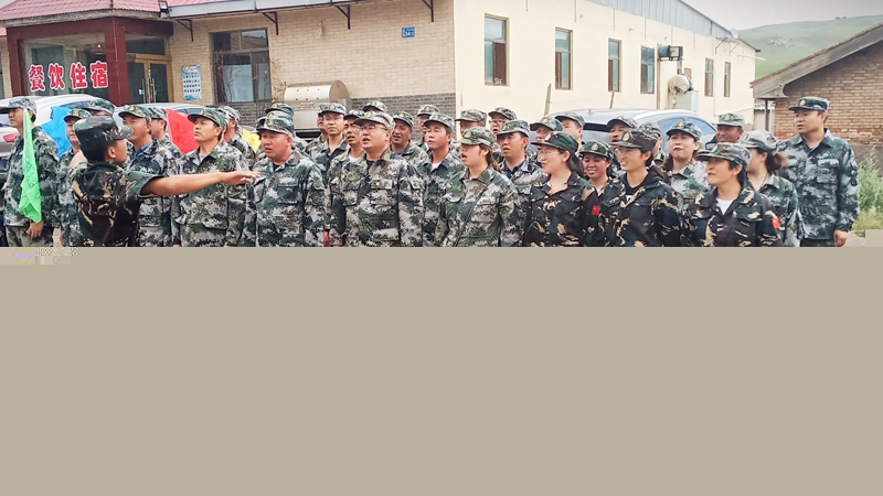 1596706986392144.jpg 饭前拉歌.jpg