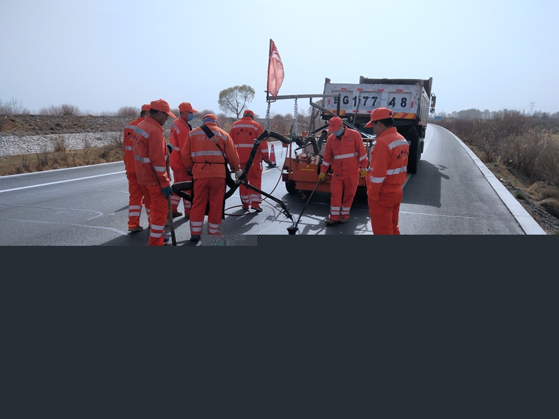 1618478574916721.jpg 交流路面灌缝施工工艺.jpg