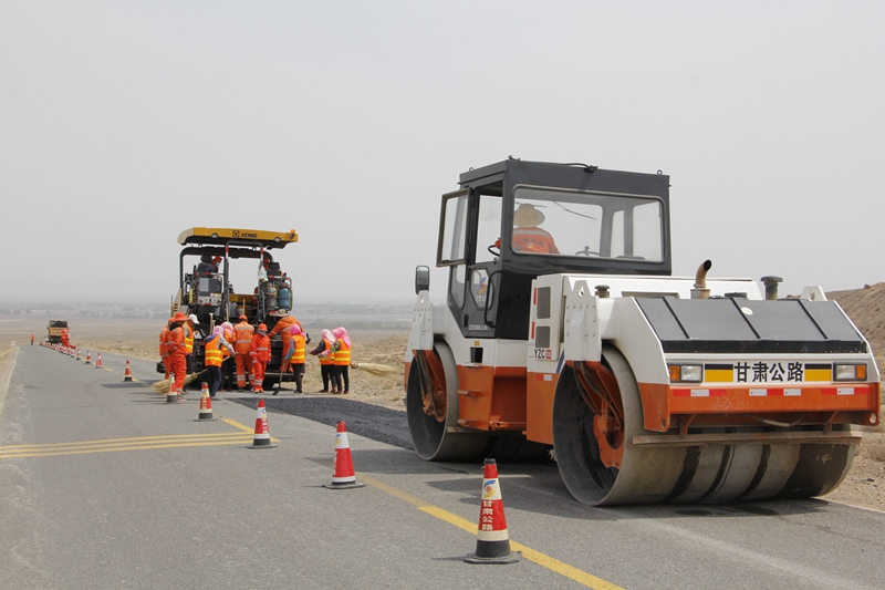 1618908879860073.jpg 机械人工配合到位.JPG