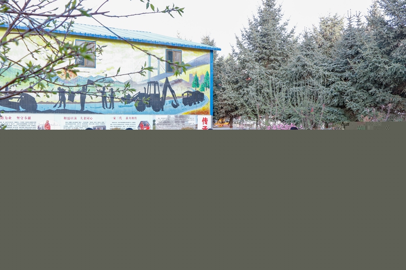 1621418526426891.jpg 分享党史故事(陈银国 摄).jpg